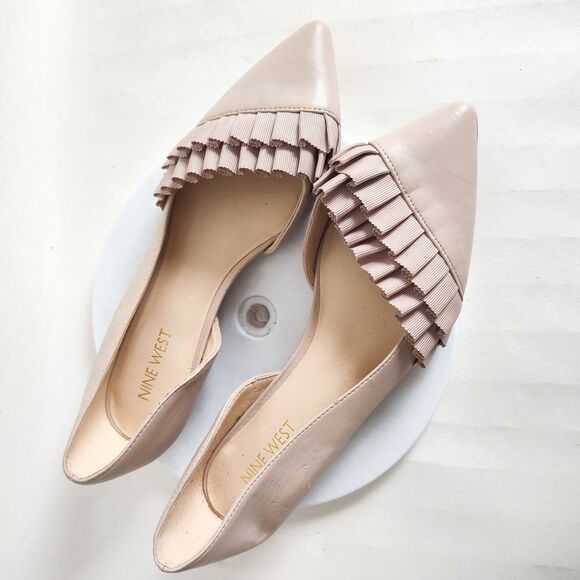 Nine West Cream Flats with Sophisticated Pleats - Picture 8 of 13